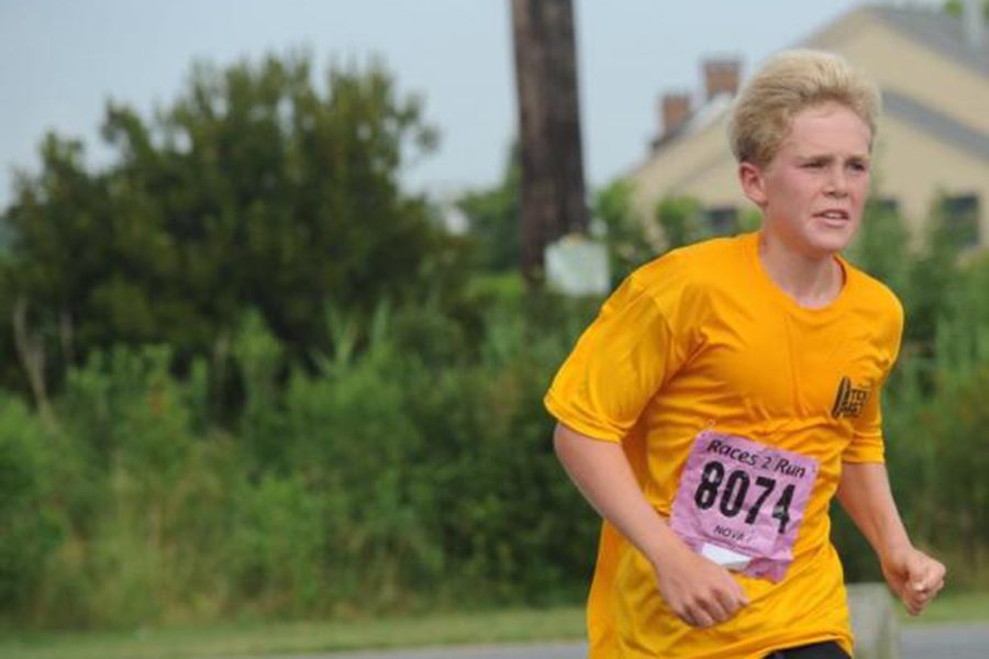 Boys Cross Country Team Running Back To States