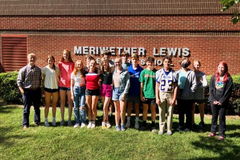 Freshmen Participate in Day of Caring Efforts Around the Community
