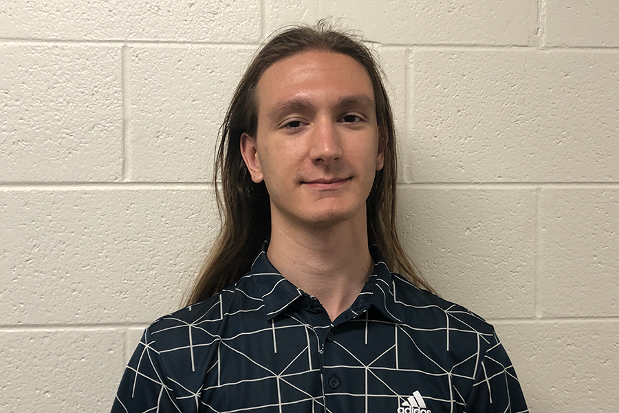Hobbs joined the choir as a freshman before founding Arthur & Co. as a sophomore and joining the orchestra this year. 